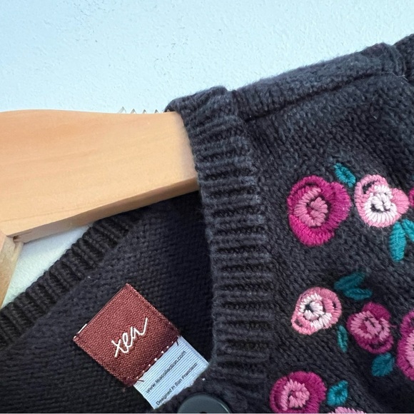 Tea Collection Cardigan Floral Embroidery Navy & Pink 18-24M Baby Girl - Picture 4 of 5